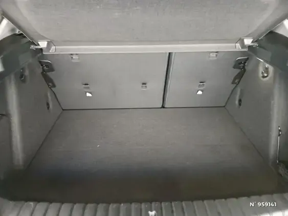 BMW SERIE 1 F40 - voiture d'occasion - Photo 7