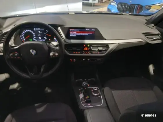 BMW SERIE 1 F40 - voiture d'occasion - Photo 9