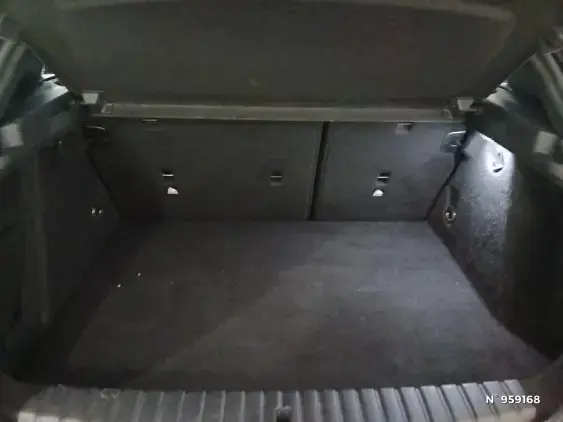 BMW SERIE 1 F40 - voiture d'occasion - Photo 7