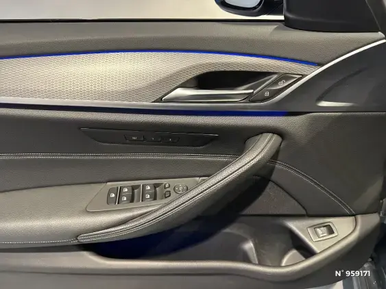 BMW SERIE 5 G30 - voiture d'occasion - Photo 18