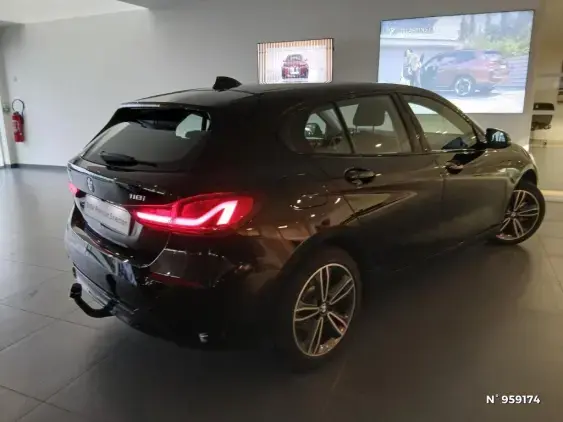 BMW SERIE 1 F40 - voiture d'occasion - Photo 4