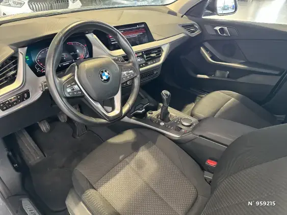 BMW SERIE 1 F40 - voiture d'occasion - Photo 17