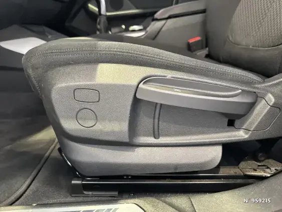 BMW SERIE 1 F40 - voiture d'occasion - Photo 9