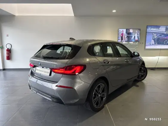 BMW SERIE 1 F40 - voiture d'occasion - Photo 3