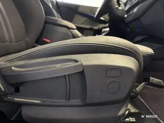 BMW SERIE 1 F40 - voiture d'occasion - Photo 8