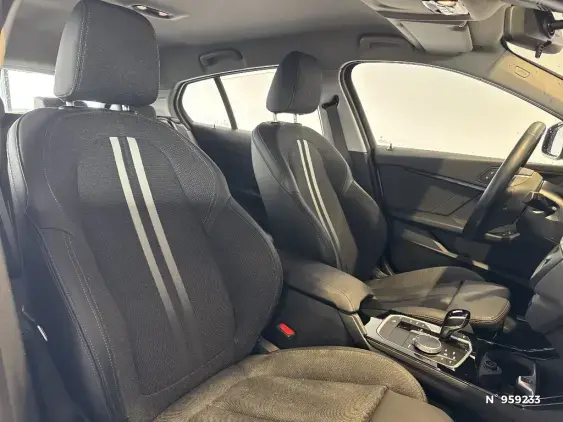 BMW SERIE 1 F40 - voiture d'occasion - Photo 11