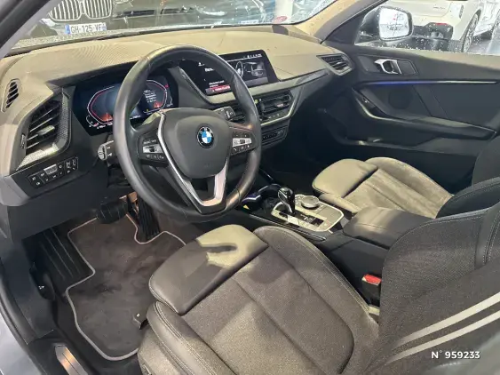 BMW SERIE 1 F40 - voiture d'occasion - Photo 17