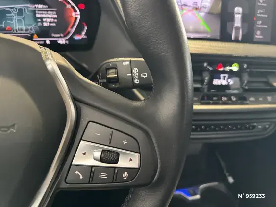 BMW SERIE 1 F40 - voiture d'occasion - Photo 21