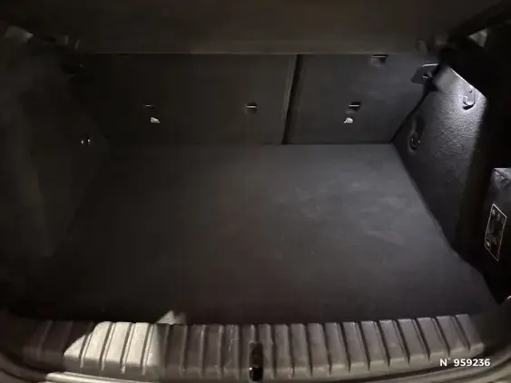 BMW SERIE 1 F40 - voiture d'occasion - Photo 5