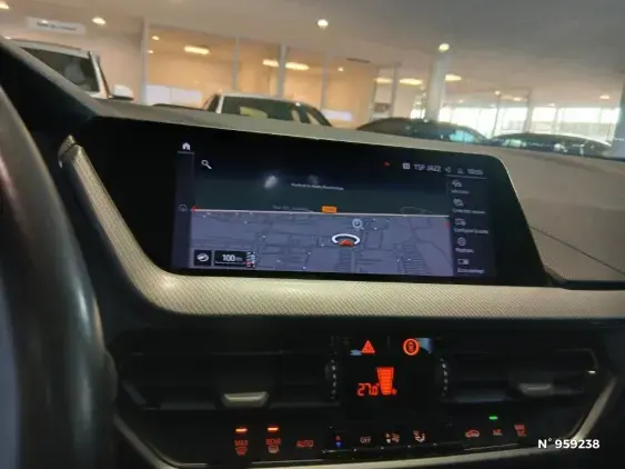 BMW SERIE 1 F40 - voiture d'occasion - Photo 13