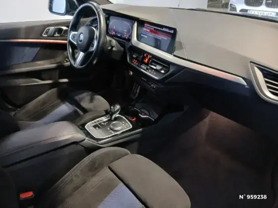 BMW SERIE 1 F40 - voiture d'occasion - Photo 10