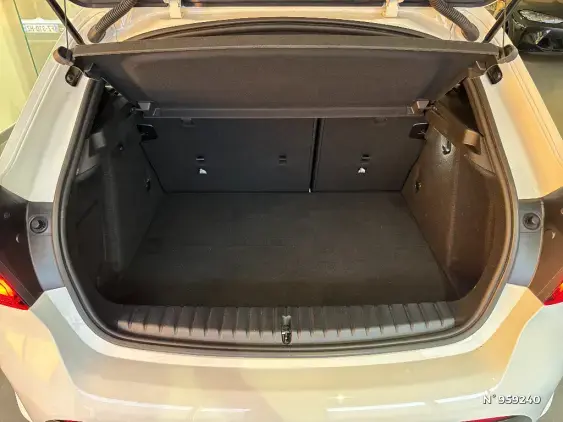 BMW SERIE 1 F40 - voiture d'occasion - Photo 6