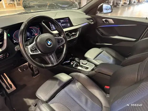 BMW SERIE 1 F40 - voiture d'occasion - Photo 18