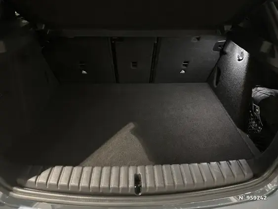 BMW SERIE 1 F70 - voiture d'occasion - Photo 7