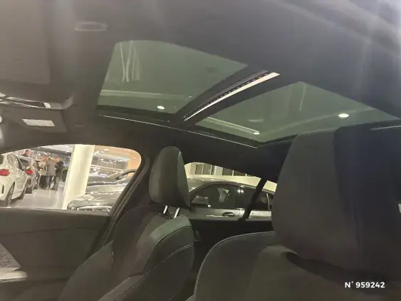 BMW SERIE 1 F70 - voiture d'occasion - Photo 15