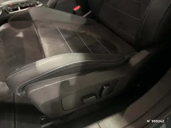 BMW SERIE 1 F70 - voiture d'occasion - Photo 16