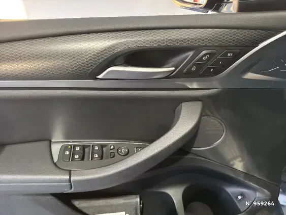 BMW X3 III - voiture d'occasion - Photo 6