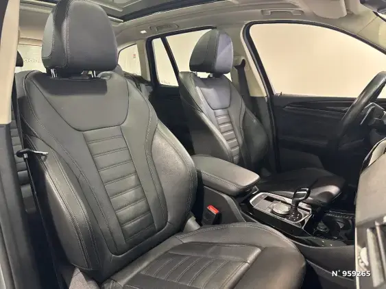 BMW X3 III - voiture d'occasion - Photo 11