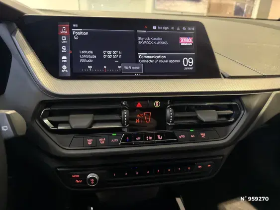 BMW SERIE 1 F40 - voiture d'occasion - Photo 9