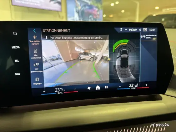 BMW SERIE 1 F70 - voiture d'occasion - Photo 10