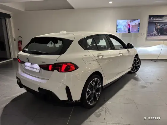 BMW SERIE 1 F70 - voiture d'occasion - Photo 2