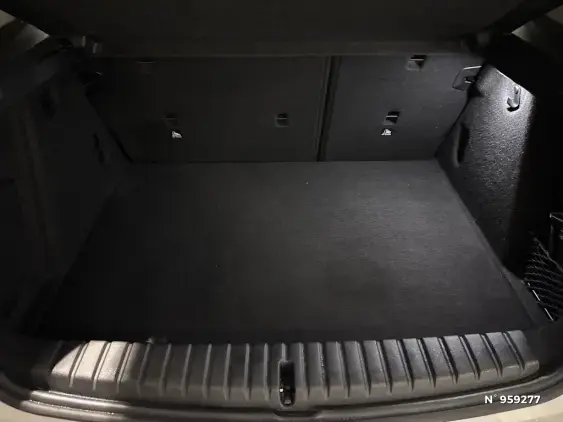 BMW SERIE 1 F70 - voiture d'occasion - Photo 5