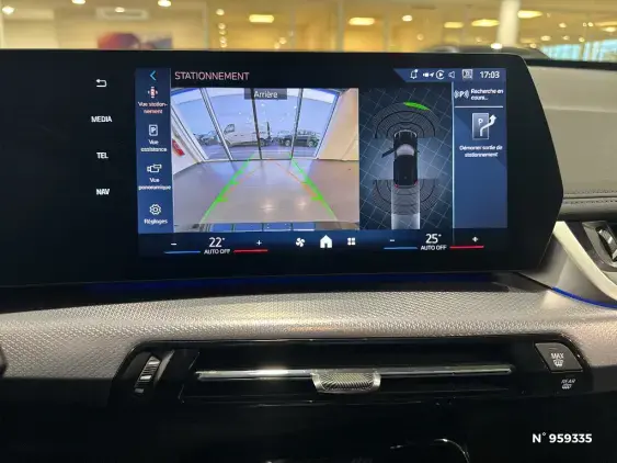 BMW X1 U11 - voiture d'occasion - Photo 18