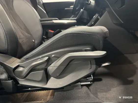 BMW X1 U11 - voiture d'occasion - Photo 9