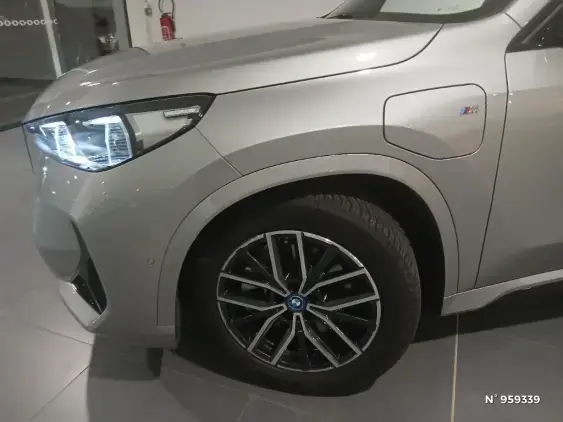 BMW X1 U11 - voiture d'occasion - Photo 23
