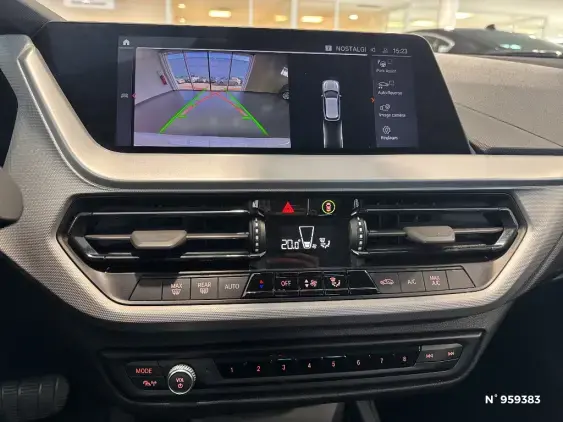 BMW SERIE 1 F40 - voiture d'occasion - Photo 17