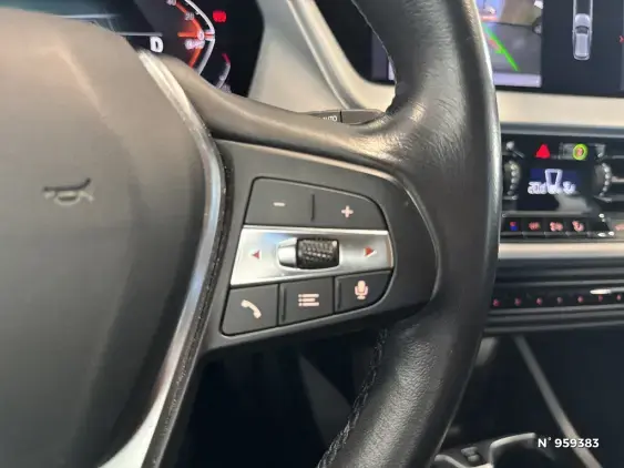 BMW SERIE 1 F40 - voiture d'occasion - Photo 19