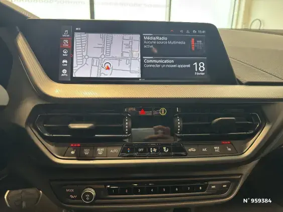 BMW SERIE 1 F40 - voiture d'occasion - Photo 27