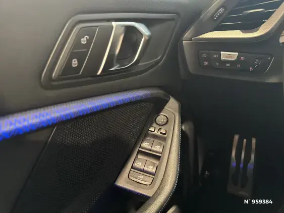 BMW SERIE 1 F40 - voiture d'occasion - Photo 10