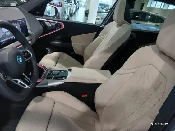 BMW X3 G45 - voiture d'occasion - Photo 26