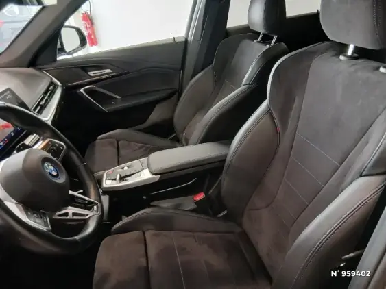 BMW X1 U11 - voiture d'occasion - Photo 26