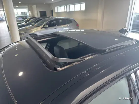 BMW SERIE 1 F40 - voiture d'occasion - Photo 25