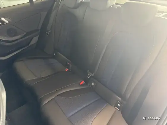 BMW SERIE 1 F40 - voiture d'occasion - Photo 11