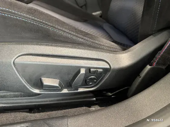 BMW SERIE 1 F40 - voiture d'occasion - Photo 8