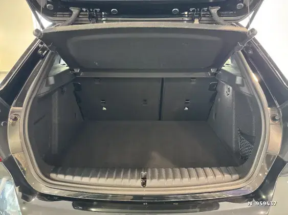 BMW SERIE 1 F40 - voiture d'occasion - Photo 6