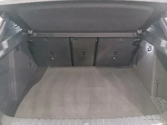 BMW SERIE 1 F40 - voiture d'occasion - Photo 7