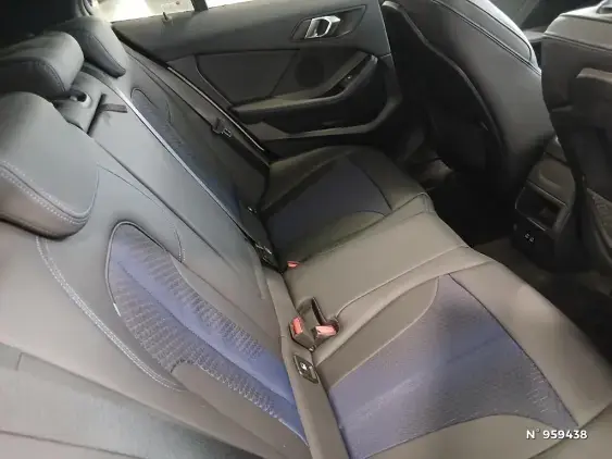 BMW SERIE 1 F40 - voiture d'occasion - Photo 11