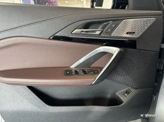 BMW X1 U11 - voiture d'occasion - Photo 17