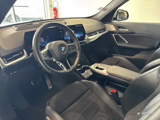 BMW X1 U11 - voiture d'occasion - Photo 21