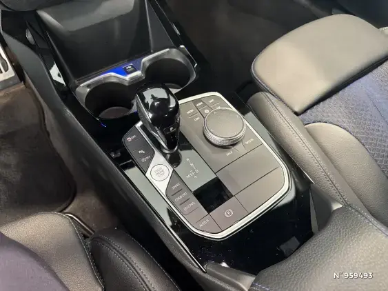 BMW SERIE 1 F40 - voiture d'occasion - Photo 20