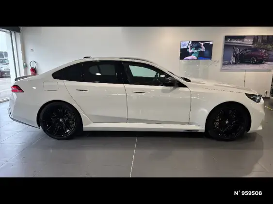 BMW M5 G90 - voiture d'occasion - Photo 3