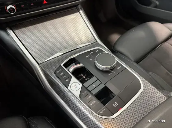 BMW SERIE 3 TOURING VII - voiture d'occasion - Photo 9