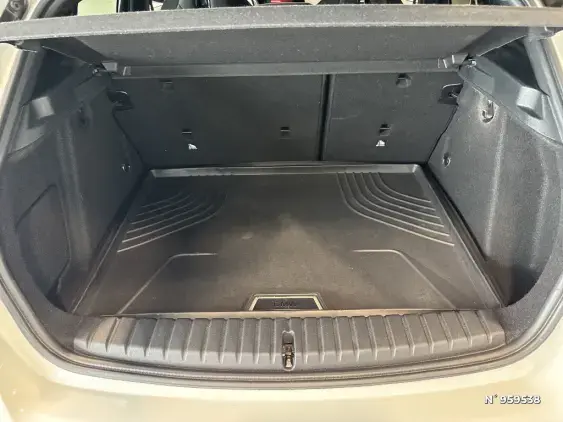 BMW SERIE 1 F40 - voiture d'occasion - Photo 5