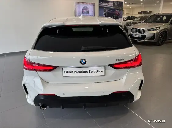 BMW SERIE 1 F40 - voiture d'occasion - Photo 4