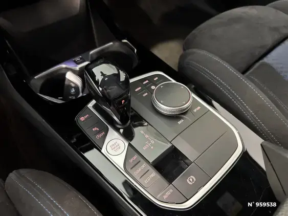 BMW SERIE 1 F40 - voiture d'occasion - Photo 9