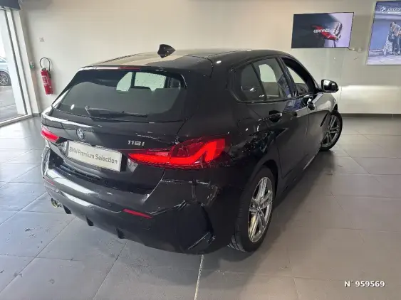 BMW SERIE 1 F40 - voiture d'occasion - Photo 3